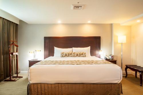 马那瓜皇冠广场酒店