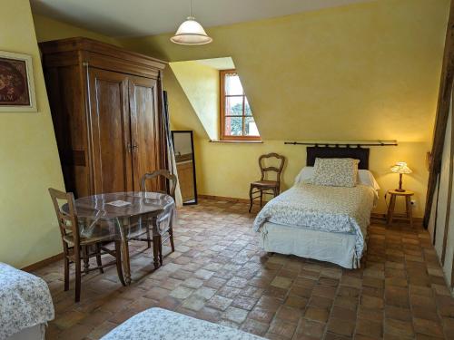 Gîte Lorcy, 3 pièces, 5 personnes - FR-1-590-40