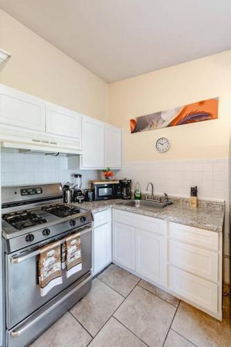 Lavish Stay in Florissant, USA