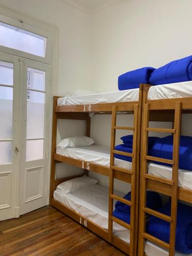 Hostel Miraflores, Buenos Aires (photo 6)