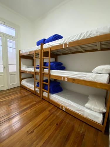 Hostel Miraflores, Buenos Aires (photo 7)