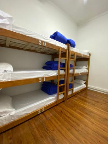 Hostel Miraflores, Buenos Aires (photo 10)
