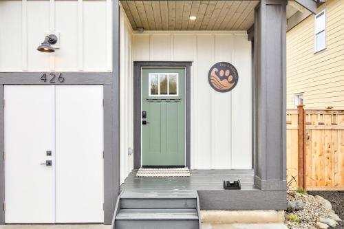 Two-Bedroom Holiday Home