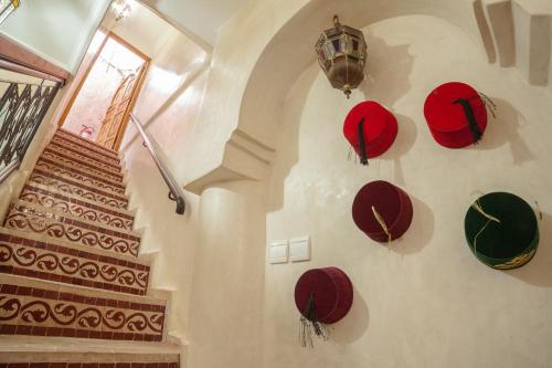 Riad Ikalimo 1 - image 6