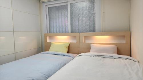 Spring Stay-홍대7번 1분, 단독전체,1층,3R1B,침대4, Soul (fotografie 10)