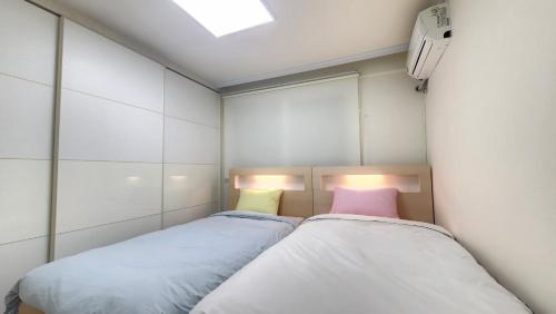 Spring Stay-홍대7번 1분, 단독전체,1층,3R1B,침대4, Soul (fotografie 6)
