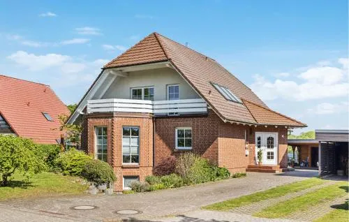 1 Bedroom Cozy Apartment In Waren in Waren Müritz, Deutschland