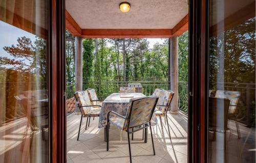 A szálláshely kívülről, 3 Bedroom Stunning Apartment In Kastav in Cikovici