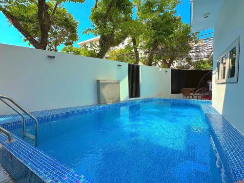 Swimming pool, Leo Villa Luxury in Da Nang