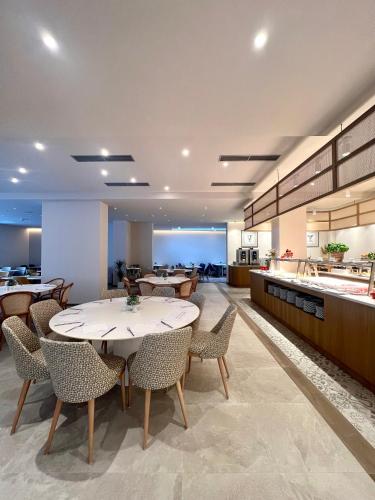 Étterem, Hotel Park Makarska in Makarska városközpont