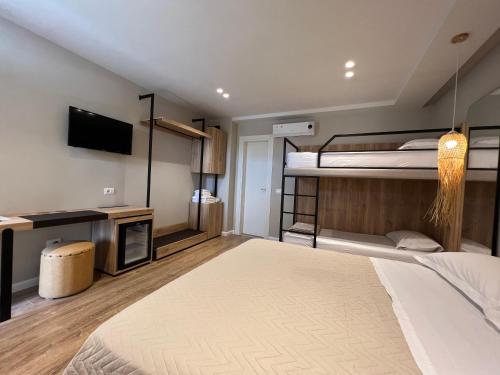 Sofo Hotel Dhermi - image 14