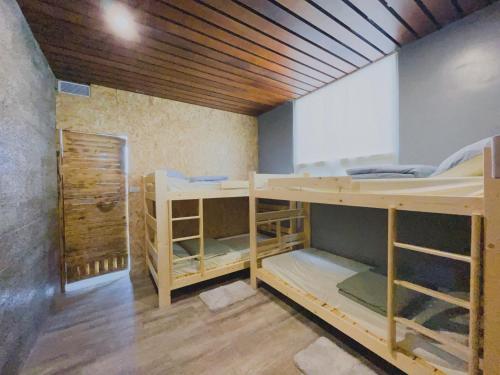 海的那一間Hostel By The Sea in 뤼다오 / 녹도