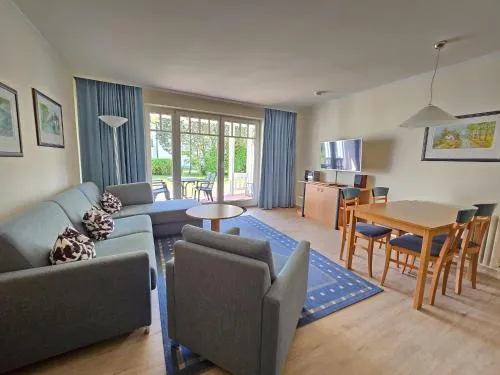 Dünenpark Binz - Komfort Ferienwohnung mit 1 Schlafzimmer und Terrasse im Erdgeschoss 223 in Binz, Deutschland