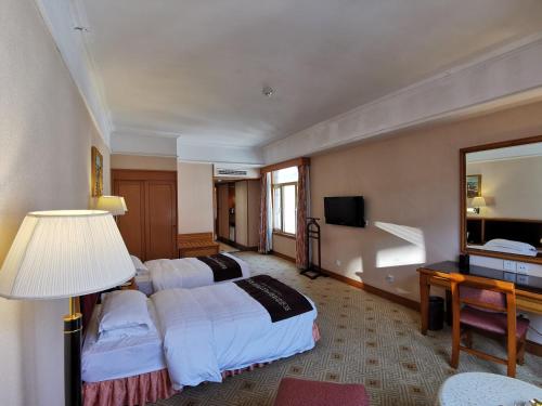 room detail thumbnail 0