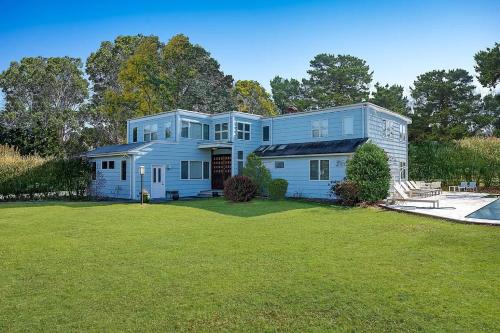 Villa Burak - Luxury with pool in Bridgehampton, USA