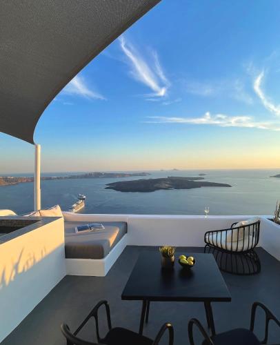 WeSense Santorini by Caldera Houses WeSense Santorini by Caldera Houses