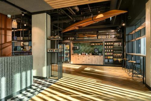酒吧/高級酒吧, Holiday Inn Resort Szklarska Poreba Happy Valley in 斯茲拉斯卡-波倫巴