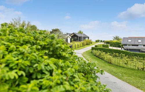 Amazing Home In Augustenborg