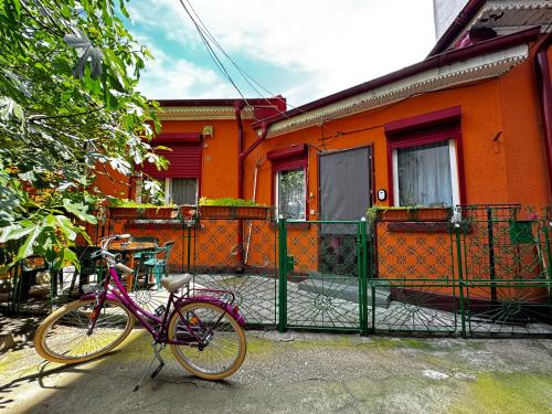 Casa Aron, Bucharest