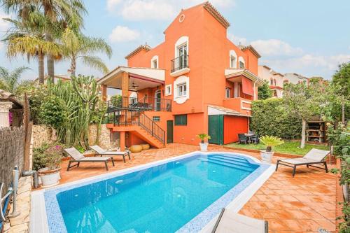 House Marbella - 8 persons-Pool heater-Wifi, Marbella