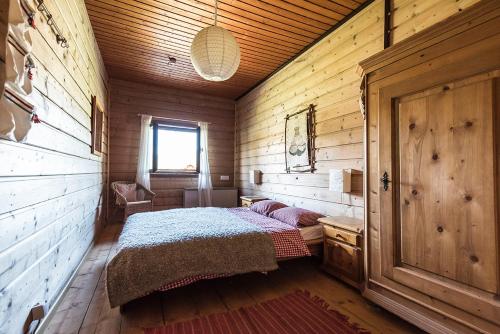 Gjaid-Alm 1739m am Dachstein-Only Accessible by Cable Car - Tap to explore photos