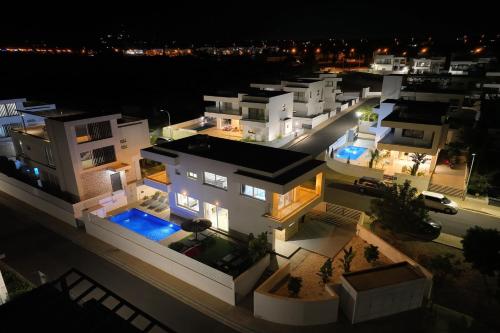 Hotelli välisilme, Villa Selena in Paralimni