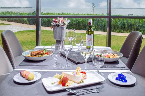 558566746 Hotel Helikon, Keszthely