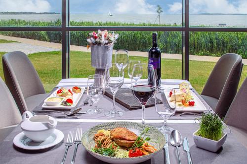 558566749 Hotel Helikon, Keszthely