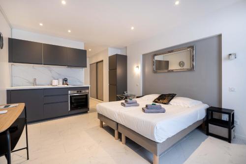 Agence des Résidences - Studios du Grand Hôtel - image 3