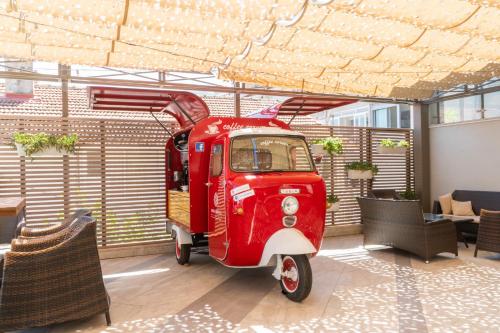 Emre Beach Hotel - image 9