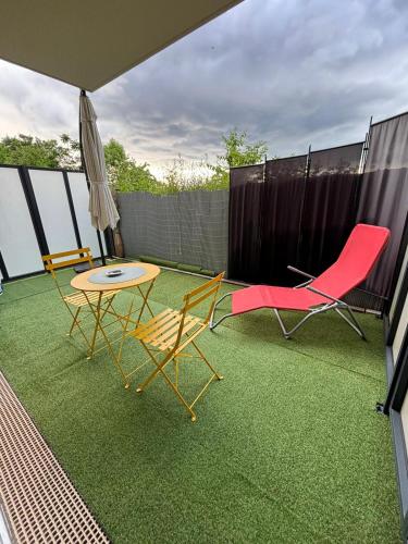 LM newstyle SPA ciné (LM newstyle SPA cine) in กอนเนสส์