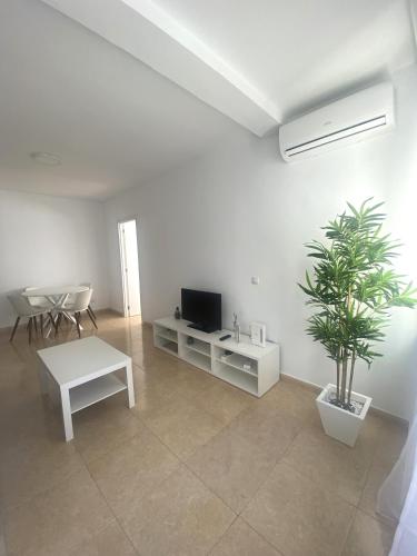 Almería City Center (Almeria City Center) in Poligono de San Isidro