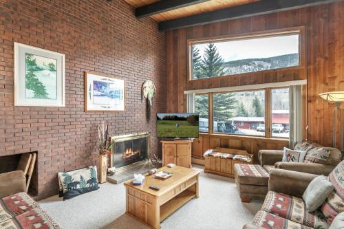 2009 W Chamonix Lane condo, Vail