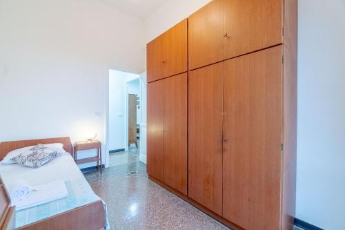 GuestHost - Genova San Fruttuoso Vintage & Roomy Flat, Janov (fotografie 7)