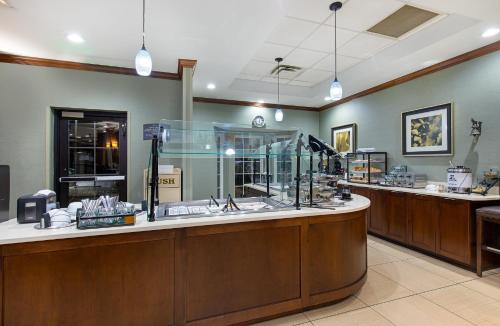 Staybridge Suites-Knoxville Oak Ridge, an IHG Hotel