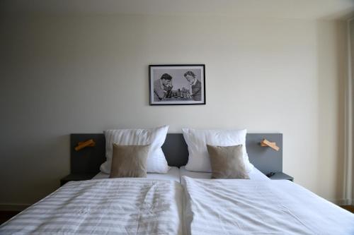 1 double bed