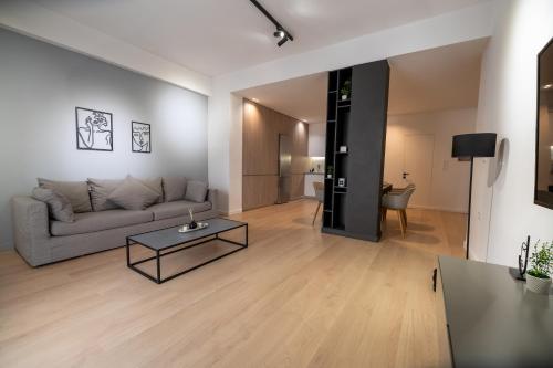 Spacious 3BR apartment in Pagkrati (PRAT_9), Atene (foto 10)