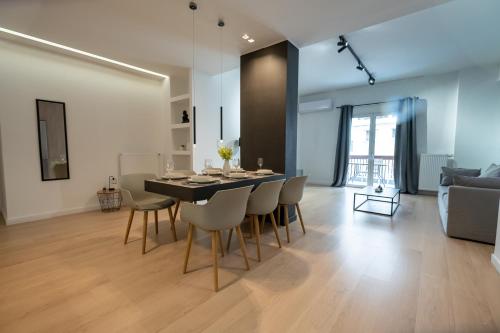 Spacious 3BR apartment in Pagkrati (PRAT_9), Atene (foto 3)