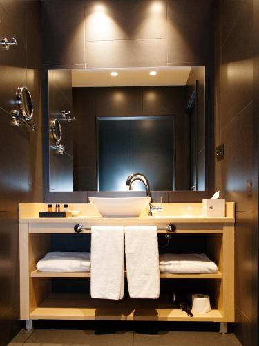 Hotel Àmbit Barcelona - image 3