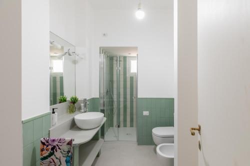 iFlat Trastevere Stylish 4 Bedroom Penthouse, Rome (photo 7)