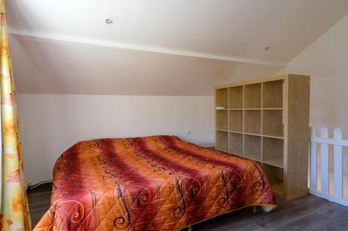 1 double bed, 3 twin beds