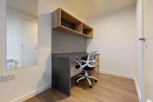 For Students Only Private Bedrooms with Shared Kitchen, Studios and Apartments at Canvas Walthamstow in London