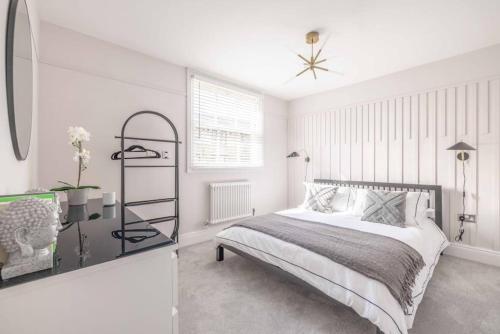 Stay In Style With Castle Views, Prime Spot Windsor, Windsor (zdjęcie 2)