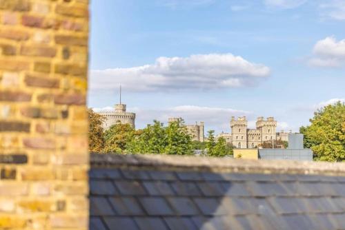 Stay In Style With Castle Views, Prime Spot Windsor, Windsor (zdjęcie 5)