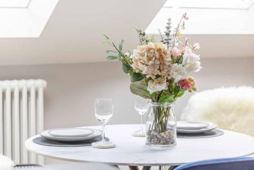 Stay In Style With Castle Views, Prime Spot Windsor, Windsor (zdjęcie 7)