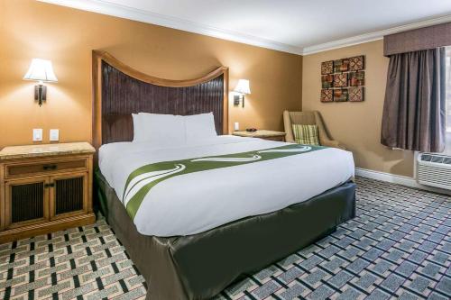 Quality Inn & Suites Atlanta Airport South in Atlanta, USA