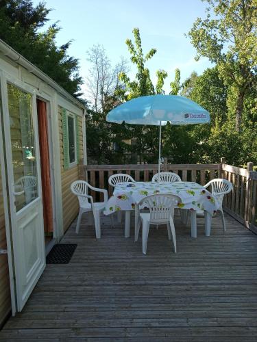 Camping Les Rives du Céou (Camping Les Rives du Ceou) in Saint-Germain-du-Bel-Air