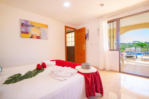 Villa with Garden View image 5