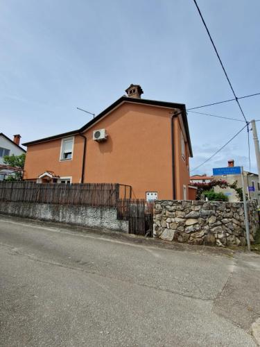 AppKiki in Petrovija