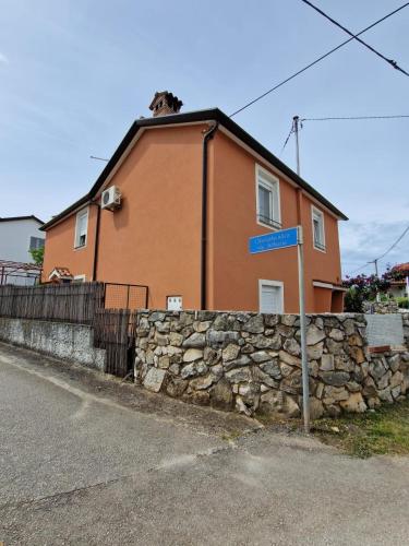AppKiki in Petrovija
